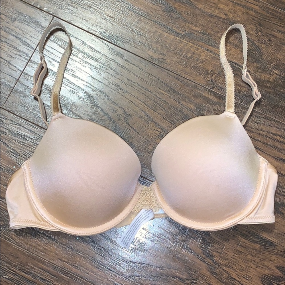 Nude push up bra